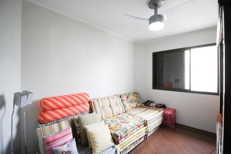 Apartamento à venda com 100m², 3 quartos e 2 vagas Apartamento à venda com 100m², 3 quartos e 2 vagasQuarto 1
