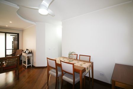 Apartamento à venda com 100m², 3 quartos e 2 vagas Apartamento à venda com 100m², 3 quartos e 2 vagasSala