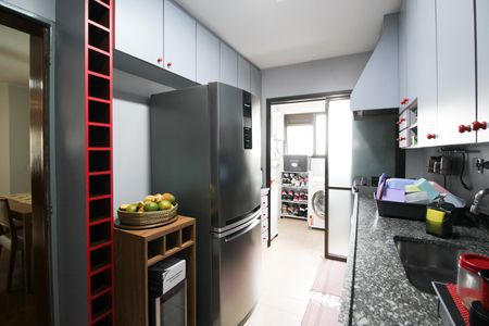 Apartamento à venda com 100m², 3 quartos e 2 vagas Apartamento à venda com 100m², 3 quartos e 2 vagasCozinha