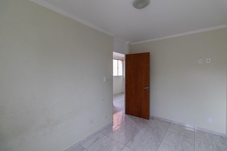 Quarto 1 de apartamento para alugar com 2 quartos, 65m² em Vila Silvia, São Paulo