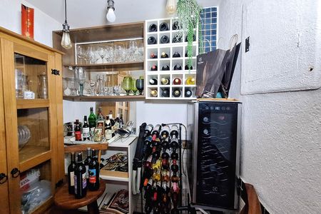 Casa à venda com 146m², 3 quartos e 4 vagas Casa à venda com 146m², 3 quartos e 4 vagasadega