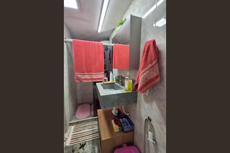 Casa à venda com 146m², 3 quartos e 4 vagas Casa à venda com 146m², 3 quartos e 4 vagasBanheiro da Suíte 1