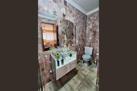 Casa à venda com 146m², 3 quartos e 4 vagas Casa à venda com 146m², 3 quartos e 4 vagasBanheiro da Suíte 2
