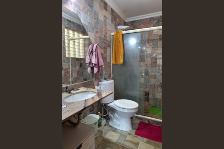 Casa à venda com 146m², 3 quartos e 4 vagas Casa à venda com 146m², 3 quartos e 4 vagasBanheiro da Suíte 3