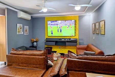 Casa à venda com 146m², 3 quartos e 4 vagas Casa à venda com 146m², 3 quartos e 4 vagasSala