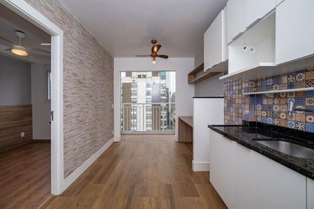 Studio para alugar com 28m², 1 quarto e sem vaga Studio para alugar com 28m², 1 quarto e sem vagaStudio