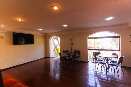 Apartamento para alugar com 83m², 3 quartos e 1 vaga Apartamento para alugar com 83m², 3 quartos e 1 vagaÁrea comum - Salão de festas