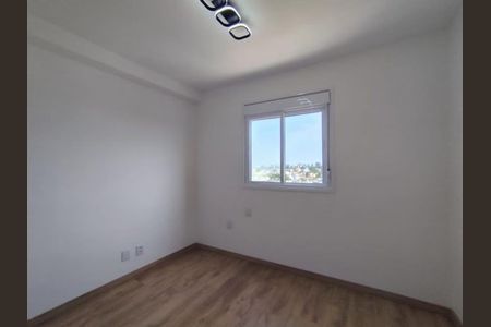 Quarto 1 de apartamento para alugar com 2 quartos, 62m² em Jardim Sabará, Porto Alegre