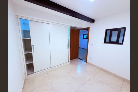 Casa para alugar com 351m², 4 quartos e 8 vagas