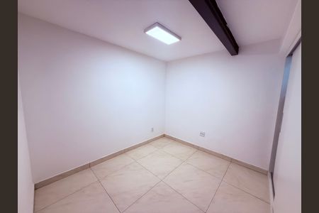 Casa para alugar com 351m², 4 quartos e 8 vagas