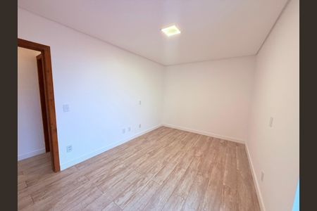 Casa para alugar com 351m², 4 quartos e 8 vagas