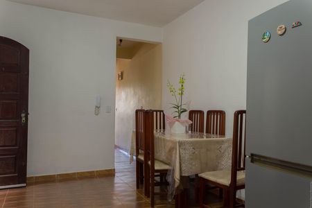 Casa à venda com 250m², 3 quartos e 2 vagas Casa à venda com 250m², 3 quartos e 2 vagasCozinha
