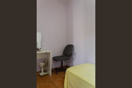 Casa à venda com 250m², 3 quartos e 2 vagas Casa à venda com 250m², 3 quartos e 2 vagasQuarto 2