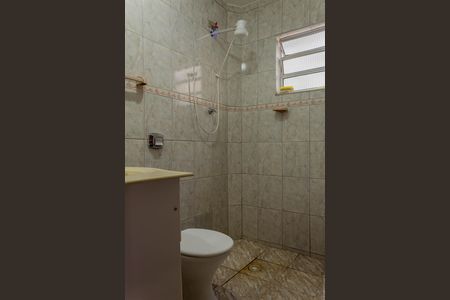 Casa à venda com 250m², 3 quartos e 2 vagas Casa à venda com 250m², 3 quartos e 2 vagasBanheiro