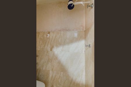 Studio para alugar com 25m², 1 quarto e sem vaga Studio para alugar com 25m², 1 quarto e sem vagaBanheiro