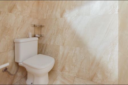 Studio para alugar com 25m², 1 quarto e sem vaga Studio para alugar com 25m², 1 quarto e sem vagaBanheiro