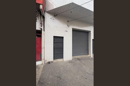 Studio para alugar com 25m², 1 quarto e sem vaga Studio para alugar com 25m², 1 quarto e sem vagaFachada