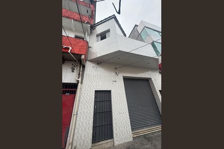 Studio para alugar com 25m², 1 quarto e sem vaga Studio para alugar com 25m², 1 quarto e sem vagaFachada