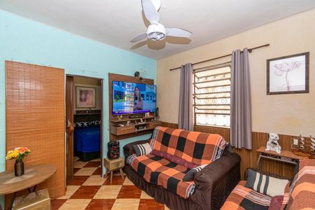 1ª casa - Sala de casa para alugar com 4 quartos, 75m² em Olaria, Rio de Janeiro