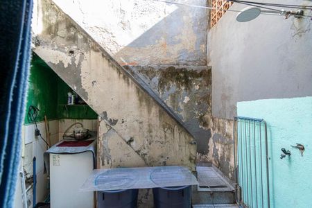 Casa para alugar com 75m², 4 quartos e sem vaga1ª casa - Área de serviço