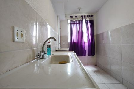 Apartamento à venda com 50m², 2 quartos e 1 vagaCozinha e Área de Serviço