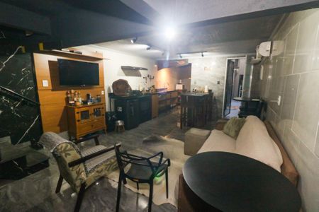 Casa à venda com 355m², 4 quartos e sem vagaVaranda gourmet