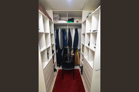 Casa à venda com 355m², 4 quartos e sem vagaCloset da suíte 1