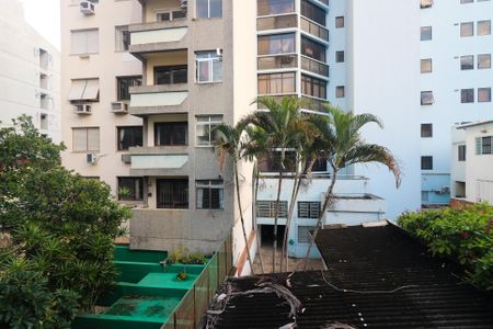 Casa à venda com 355m², 4 quartos e sem vagaVista da Suíte 1