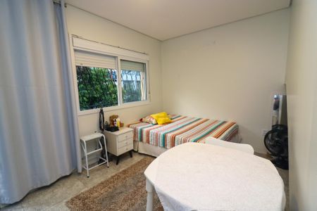 Casa à venda com 355m², 4 quartos e sem vagaQuarto 1