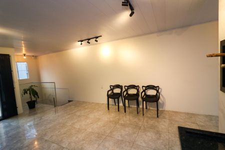 Varanda de casa à venda com 4 quartos, 355m² em Centro Histórico, Porto Alegre