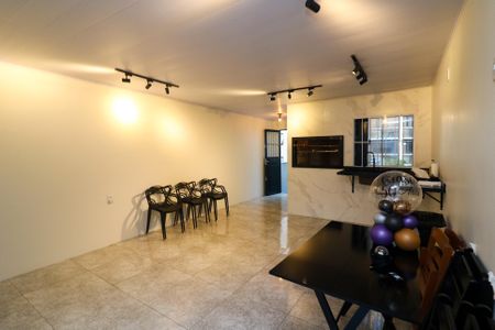 Casa à venda com 355m², 4 quartos e sem vagaVaranda