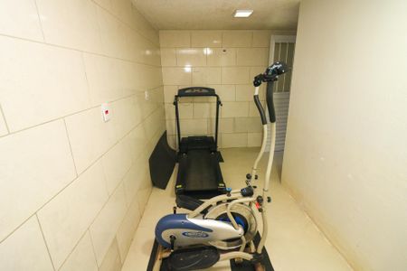 Casa à venda com 355m², 4 quartos e sem vagaAcademia