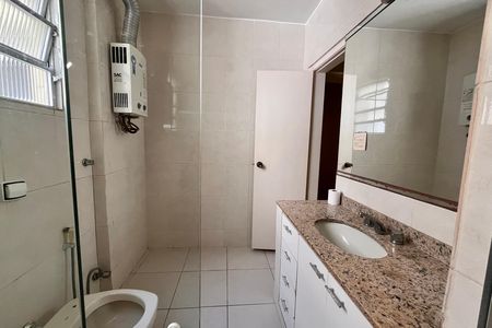Apartamento para alugar com 230m², 4 quartos e 1 vaga