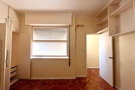 Apartamento para alugar com 230m², 4 quartos e 1 vaga