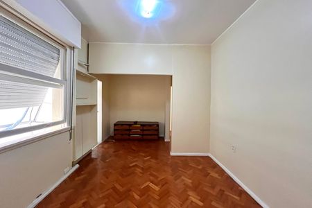 Apartamento para alugar com 230m², 4 quartos e 1 vaga