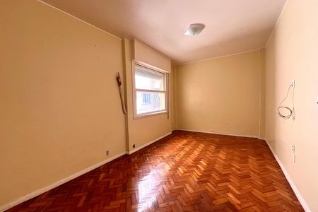 Apartamento para alugar com 230m², 4 quartos e 1 vaga