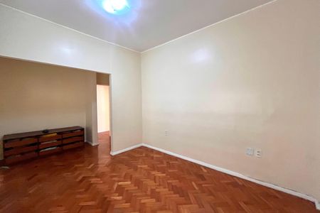 Apartamento para alugar com 230m², 4 quartos e 1 vaga