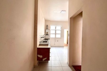 Apartamento para alugar com 230m², 4 quartos e 1 vaga