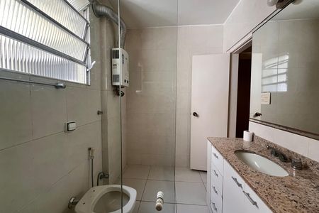 Apartamento para alugar com 230m², 4 quartos e 1 vaga