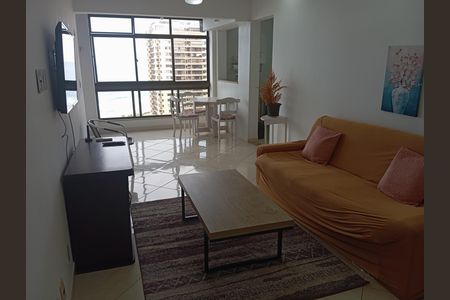 Sala  de apartamento para alugar com 1 quarto, 68m² em Barra da Tijuca, Rio de Janeiro