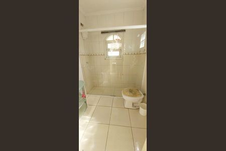 Casa à venda com 170m², 3 quartos e 1 vagaCasa 2 - Banheiro