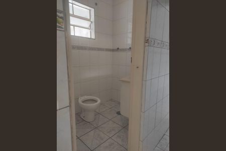 Casa à venda com 170m², 3 quartos e 1 vagaCasa 1 - Banheiro