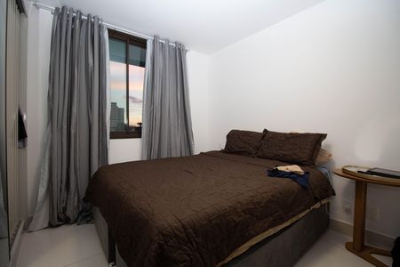 Suíte de apartamento à venda com 2 quartos, 64m² em Qs 5, Brasília