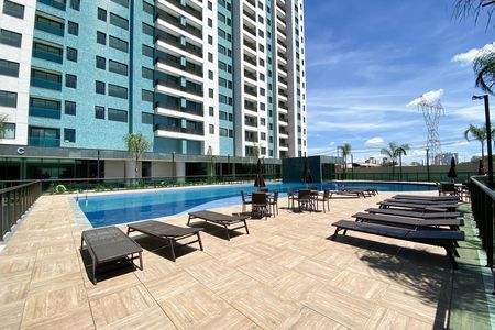 Apartamento à venda com 64m², 2 quartos e 1 vagaÁrea comum - Piscina