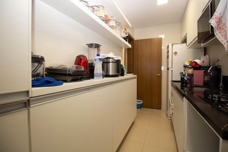 Apartamento à venda com 64m², 2 quartos e 1 vagaCozinha e Área de Serviço