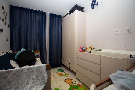 Quarto de apartamento à venda com 2 quartos, 64m² em Qs 5, Brasília
