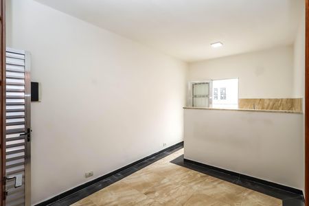Quarto de kitnet/studio para alugar com 1 quarto, 30m² em Liberdade, São Paulo