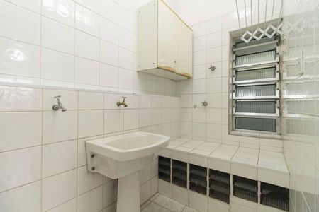 Casa para alugar com 70m², 2 quartos e sem vaga Casa para alugar com 70m², 2 quartos e sem vagaÁrea de Serviço
