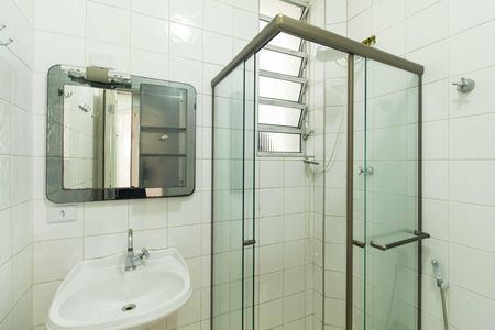 Casa para alugar com 70m², 2 quartos e sem vaga Casa para alugar com 70m², 2 quartos e sem vagaBanheiro