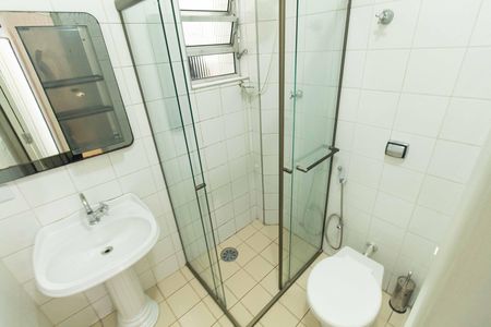 Casa para alugar com 70m², 2 quartos e sem vaga Casa para alugar com 70m², 2 quartos e sem vagaBanheiro